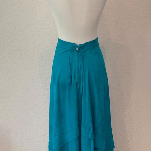 Turquoise Lamb Suede Skirt - Picture 2 of 4